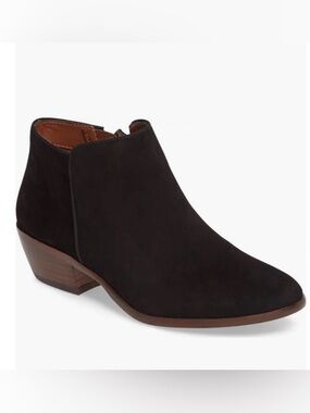Sam Edelman Petty Ankle Bootie in black suede 9